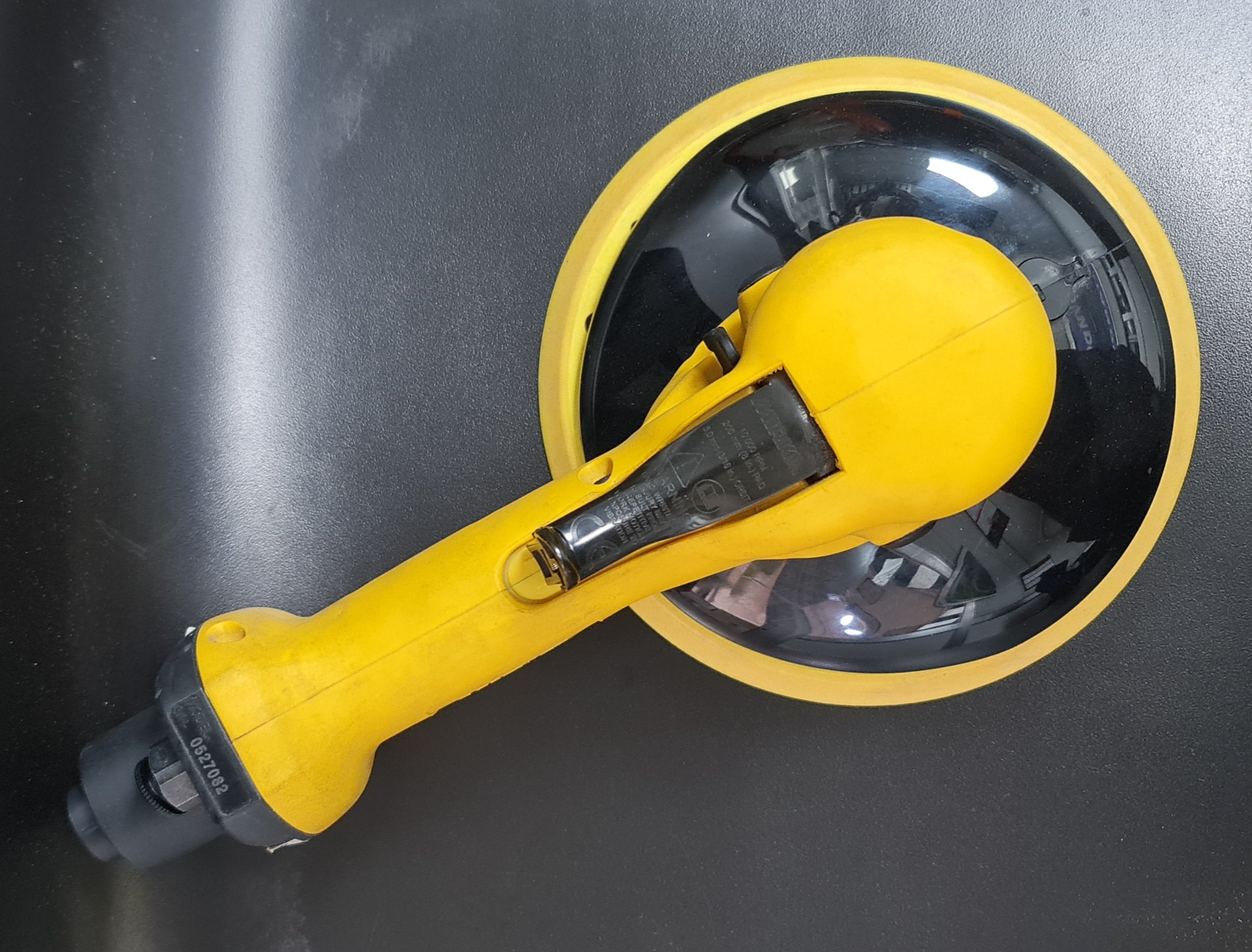 Mirka® ROS2 850CV Ø 200 mm Central Vacuum orbit 5.0 mm - Former Display Model - Galdes & Mamo