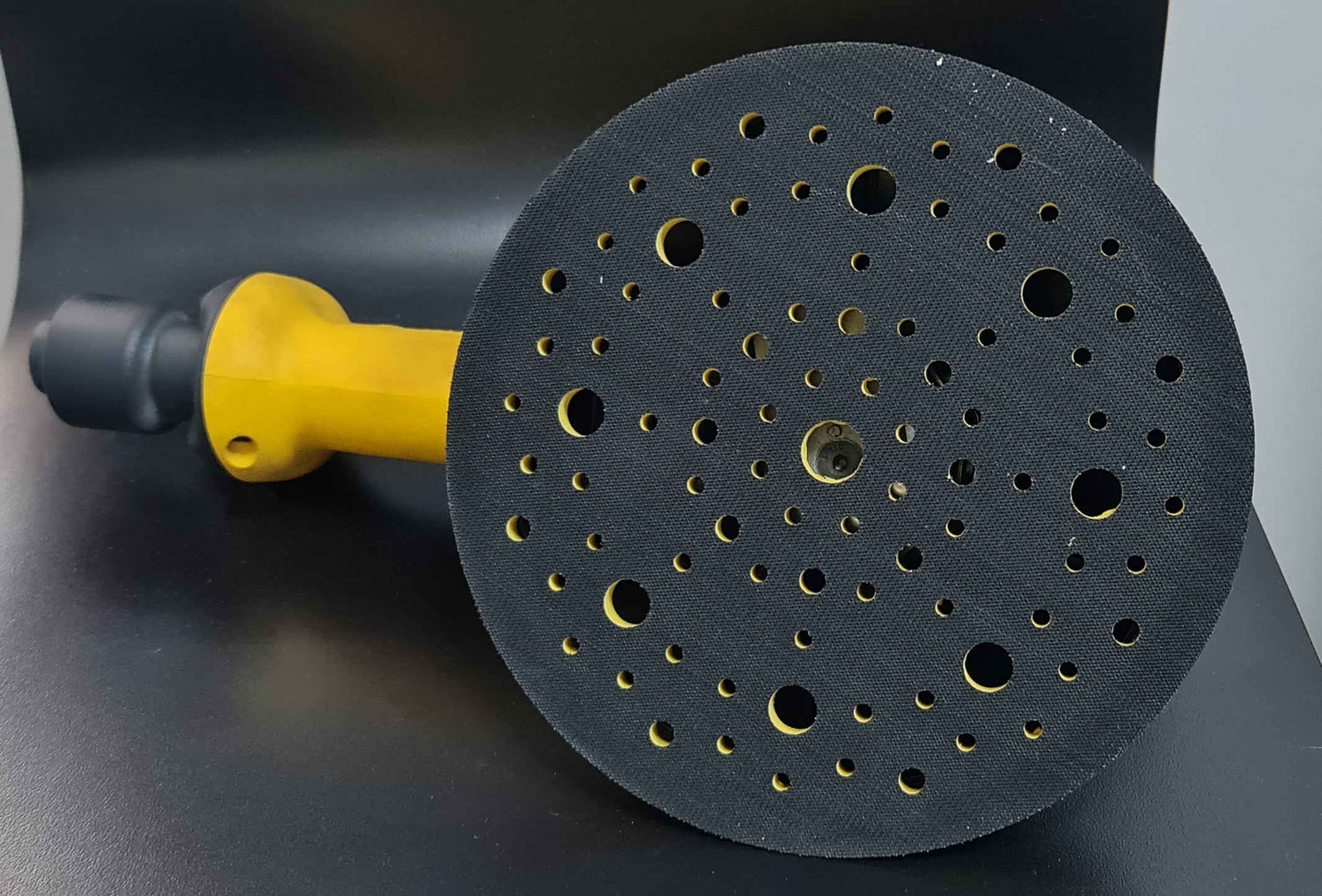 Mirka® ROS2 850CV Ø 200 mm Central Vacuum orbit 5.0 mm - Former Display Model - Galdes & Mamo