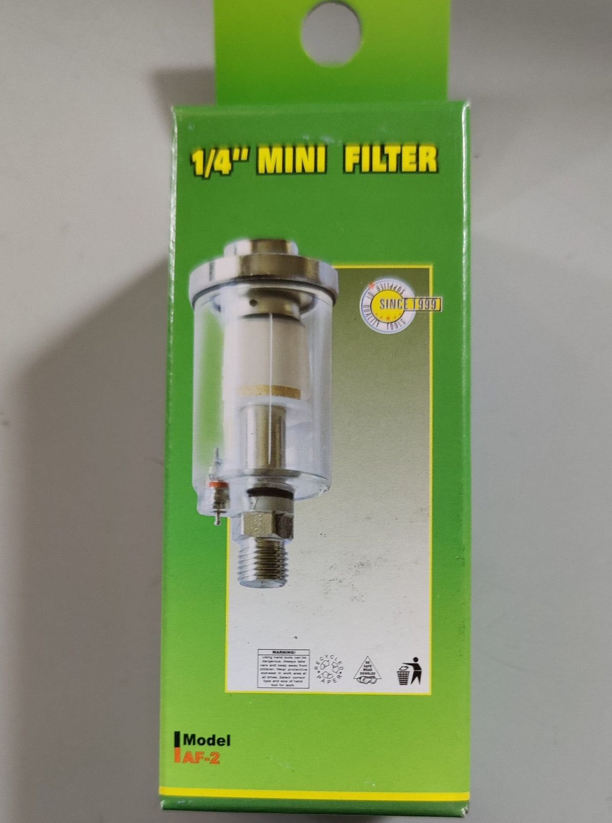 Oil & WATER Separator ( Basic ) Fit to an airline at the spray gun - Galdes & Mamo